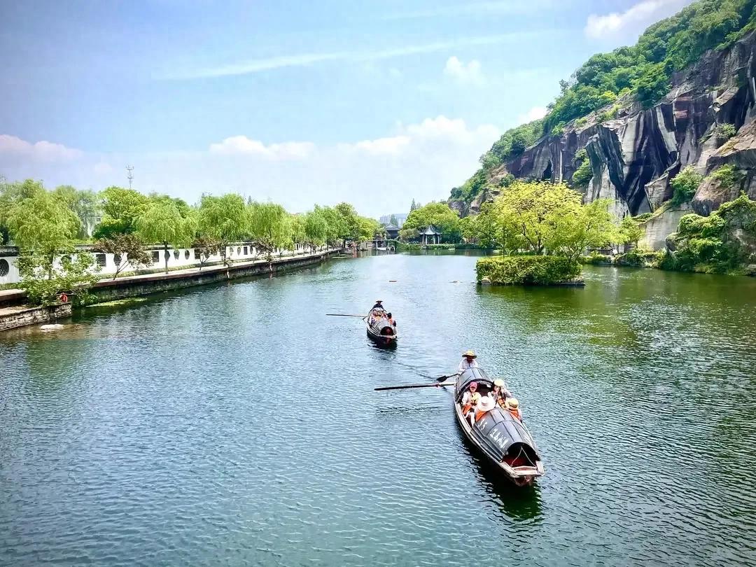 阴阳平衡投资策略_易经炒股思想_周易与股市预测 pdf