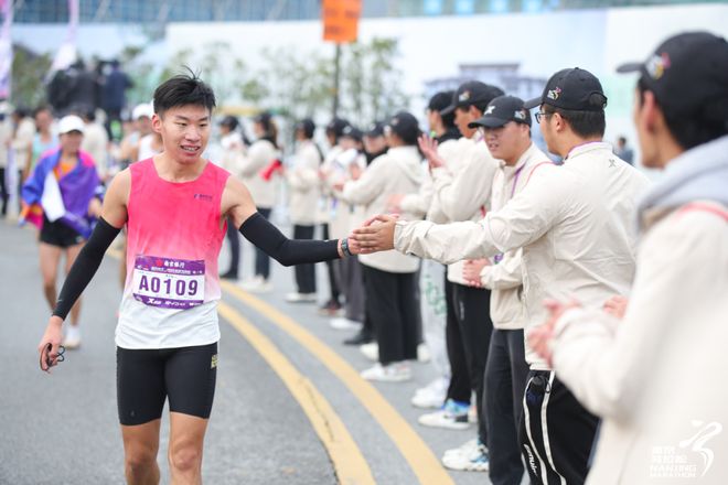 南京半程马拉松中签结果_2026南京马拉松中签率_2024南京半马赛事信息