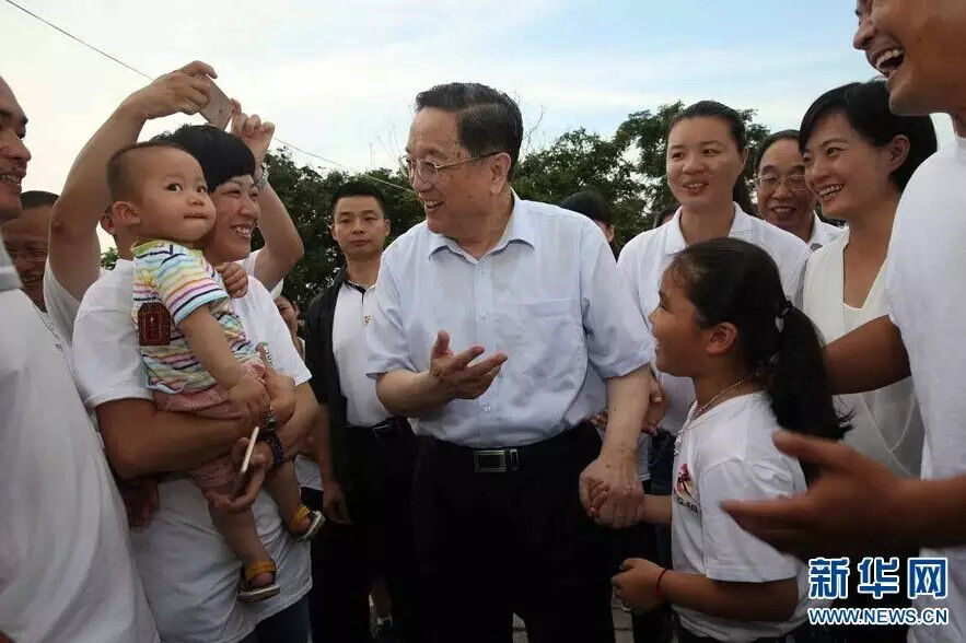 福州自贸区概念股_李克强福建自贸区考察_政治局常委福建考察