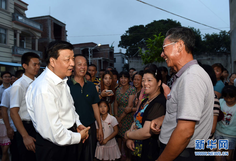李克强福建自贸区考察_福州自贸区概念股_政治局常委福建考察
