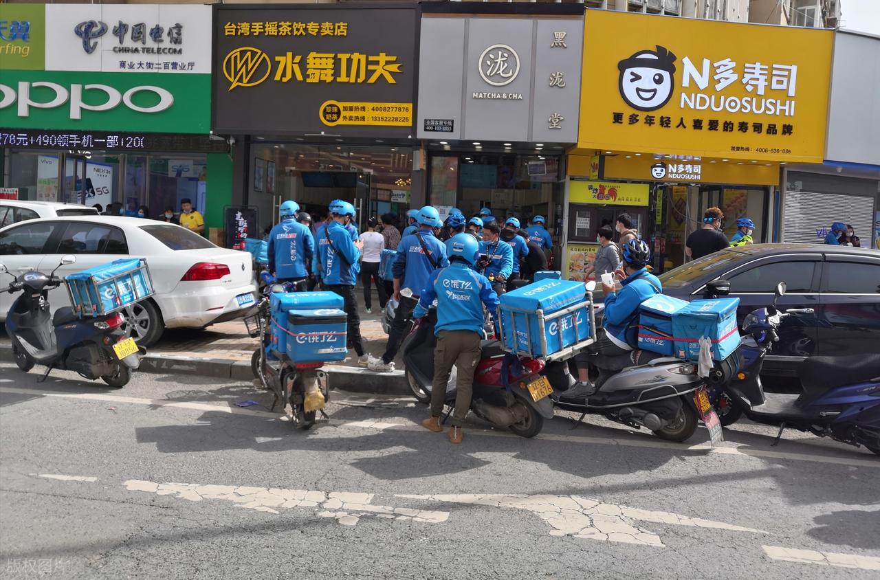 1万元以下投资项目_副业快速变现摆脱负债_职场技能产品化变现零投入