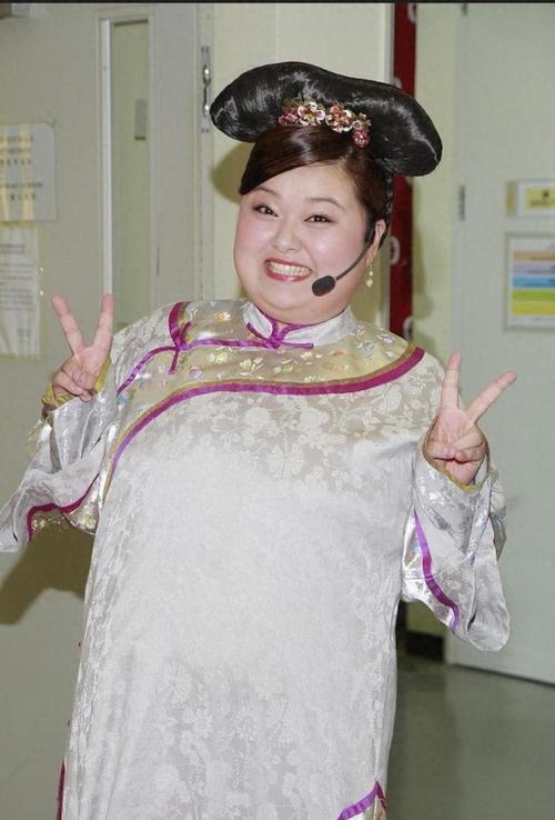 陈嘉佳 细细粒 减肥经历_胖子瘦下来都是女神